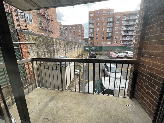 4th image of 140-74 34th Ave #1FF
