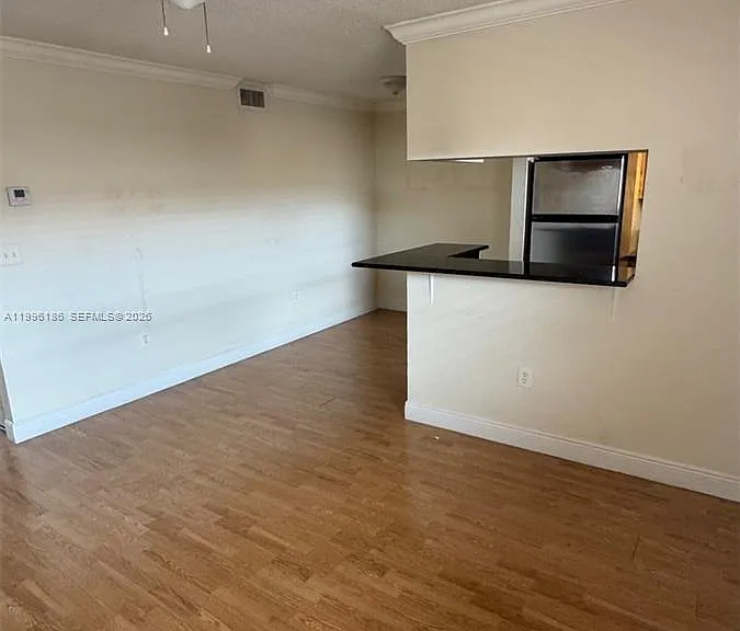 2441 SW 31st Ave #303 — Photo 15