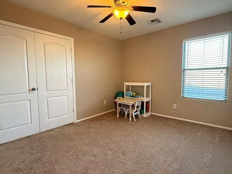 4533 S 236th Dr — Photo 17