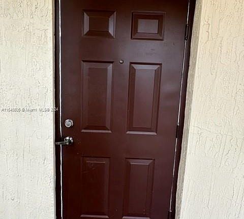 2nd image of 2903 SE 17th Ave Unit 111