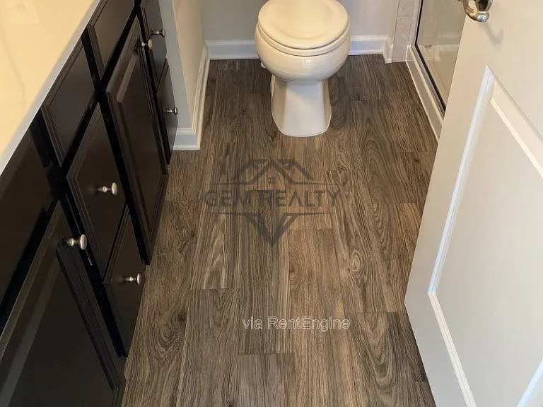 531 View Point Way — Photo 6