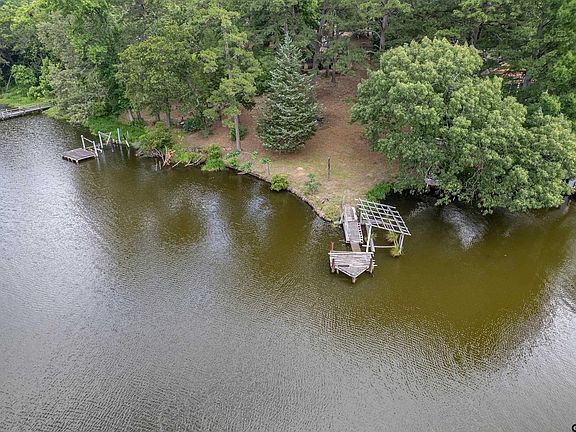 3rd image of 19748 Northside Dr