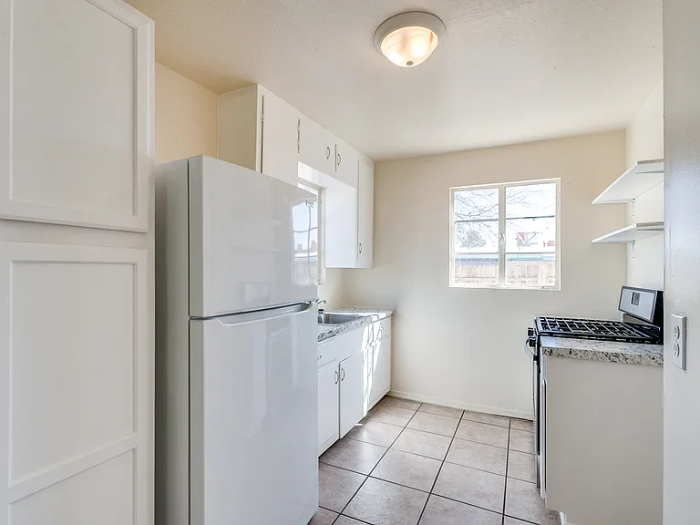 3206 E Bellevue St — Photo 6