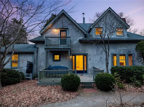 670 Boston Neck Rd, Narragansett, RI 02882