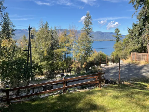 3002 Bottle Bay Rd, Sagle, ID 83860