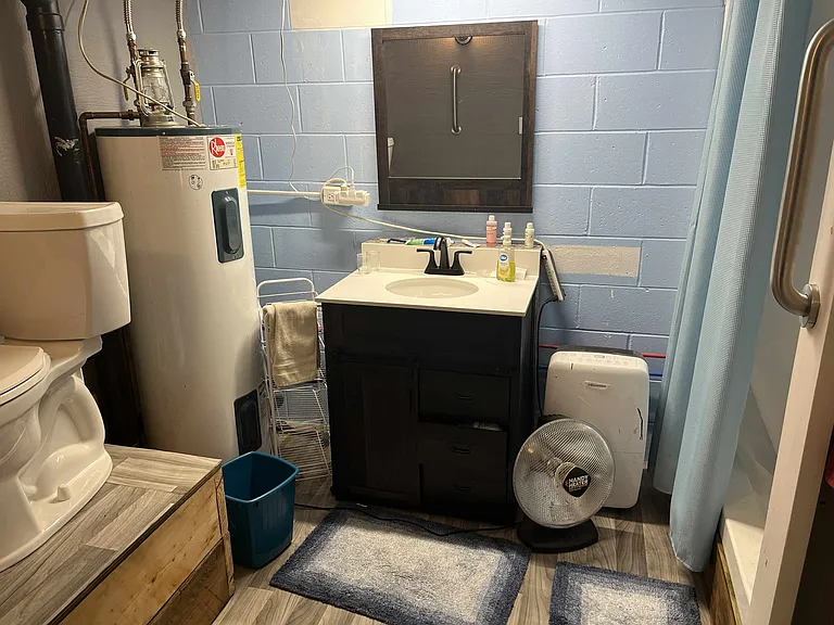 670 Bickel Rd #BASEMENT — Photo 9