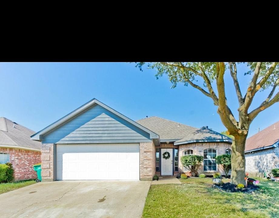 1st image of 713 Rockett Ln