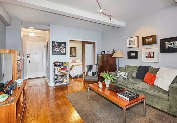 2nd image of 405 W 23rd St APT 3L