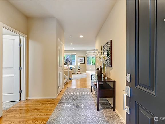 2nd image of 4851 Osprey Lane