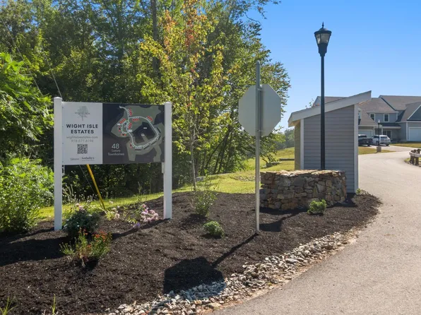 69 Driftwood Circle #26, Sandown, NH 03873