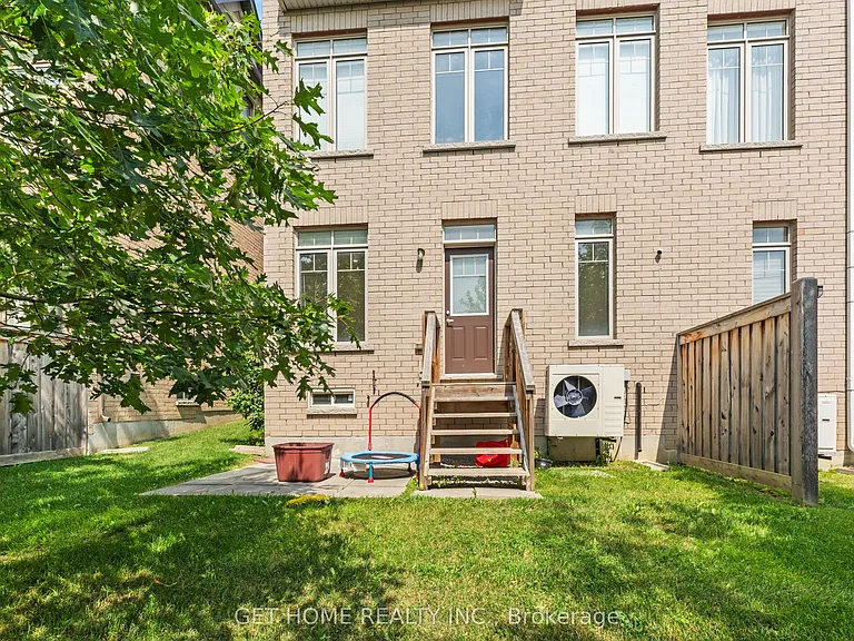 8 Coxhead Ln — Photo 24