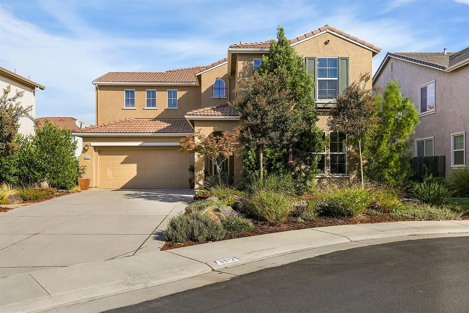 6913 Riqueza Ct photo 1