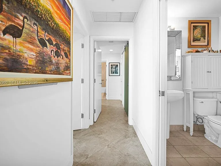 1900 N Bayshore Dr #5103 — Photo 25