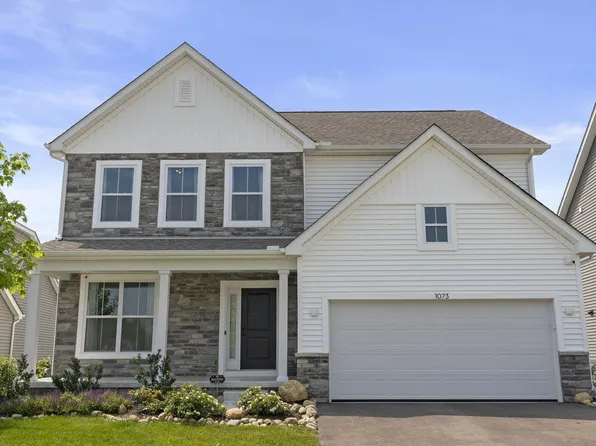 1073 Quarry Oak Dr, Grove City, OH 43123