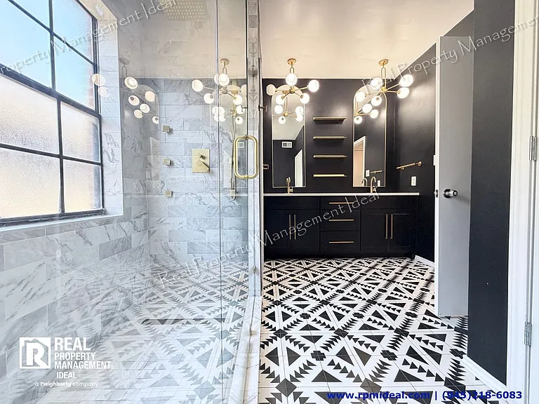 4111 Herschel Ave #2 — Photo 12