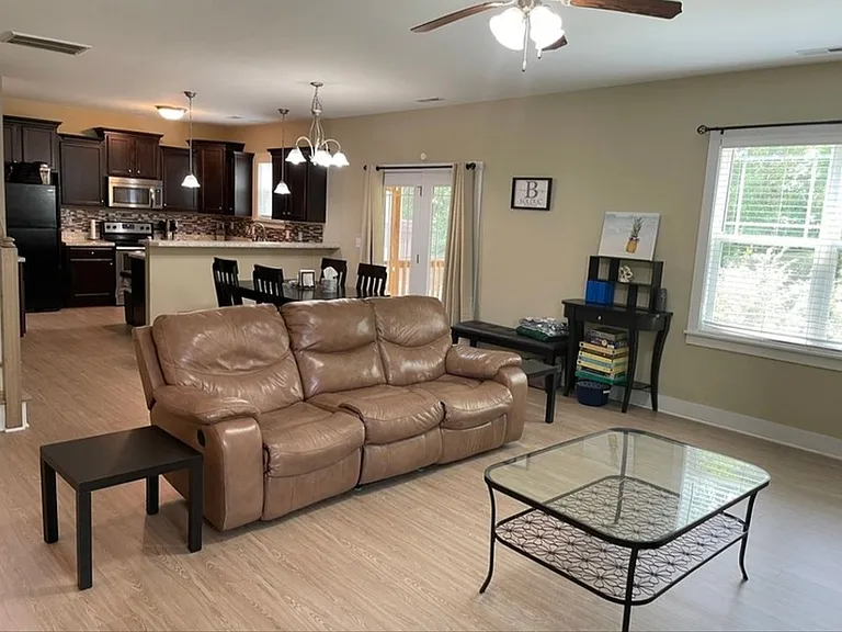 71 Wood Green Dr — Photo 7