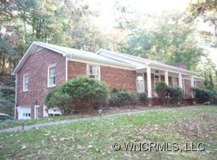 90 Alpine Way, Asheville, NC 28805