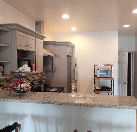 4th image of 725 W Allegheny Ave Floor 1