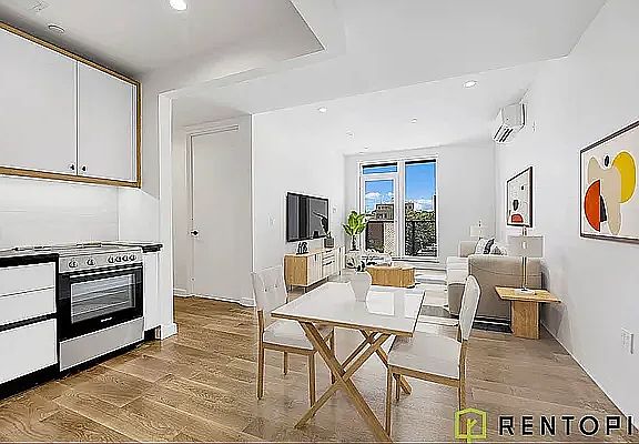 2nd image of 1875 Atlantic Ave APT 4C