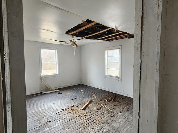 3rd image of 1803 W 2nd Ave