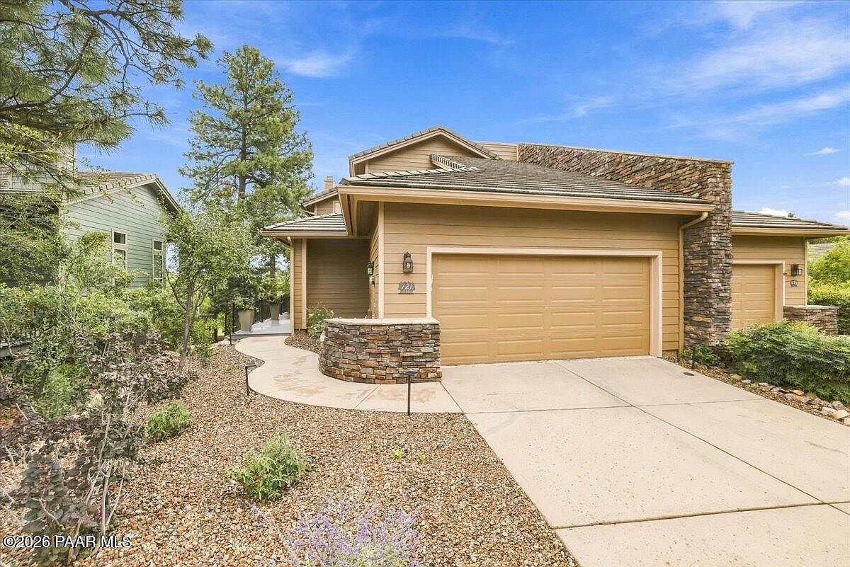 721 Crosscreek Dr — Capital Canyon Club