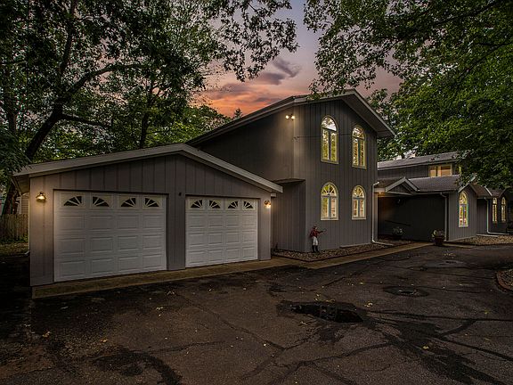 2nd image of 46107 Ely Ave