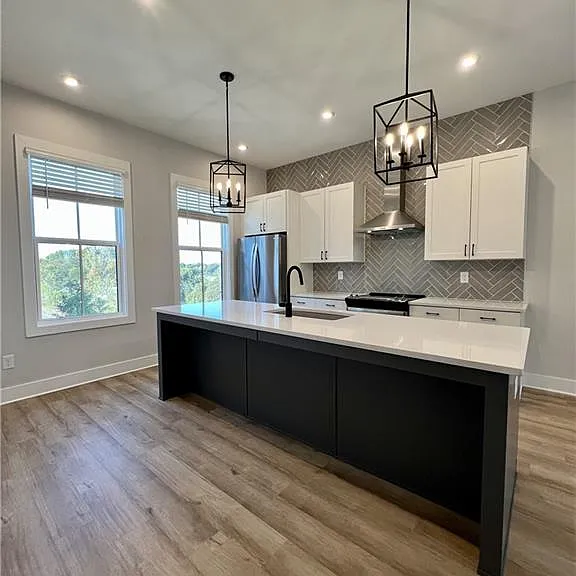 1251 Cushenberry Ln — Photo 2