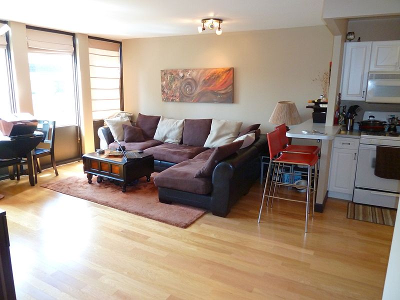 1st image of 444 W Fullerton Pkwy APT 407