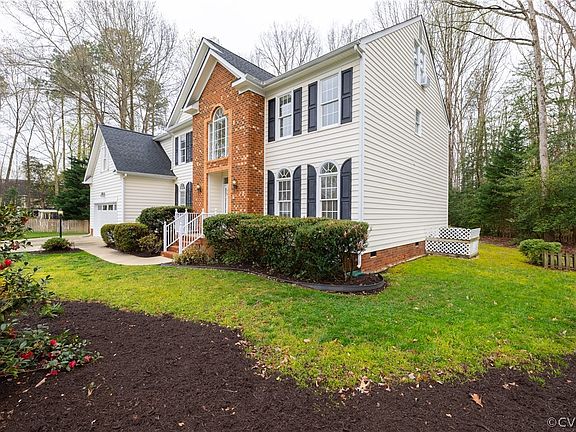 2nd image of 9573 Winnepeg Ct