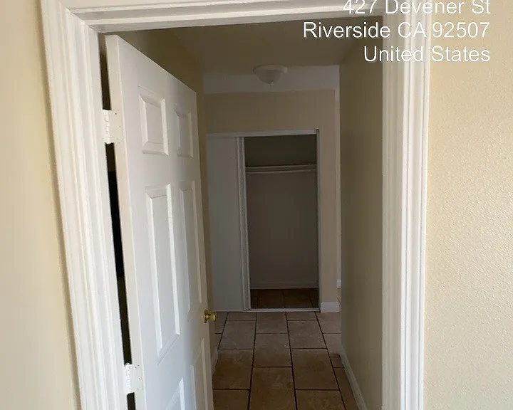 421 Devener St #D — Photo 5