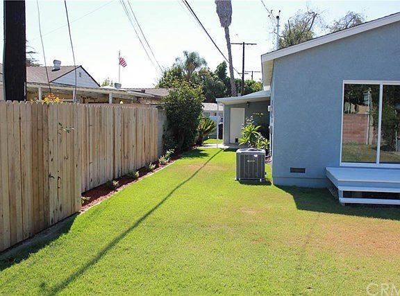 4th image of 3810 Albury Ave