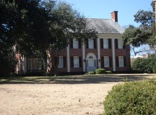 1304 Homewood Dr, Laurel, MS 39440
