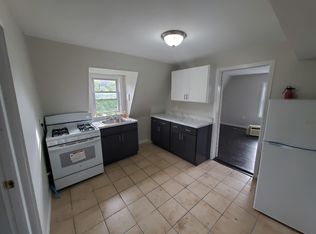 676 Grove St FLOOR 3, Irvington, NJ 07111