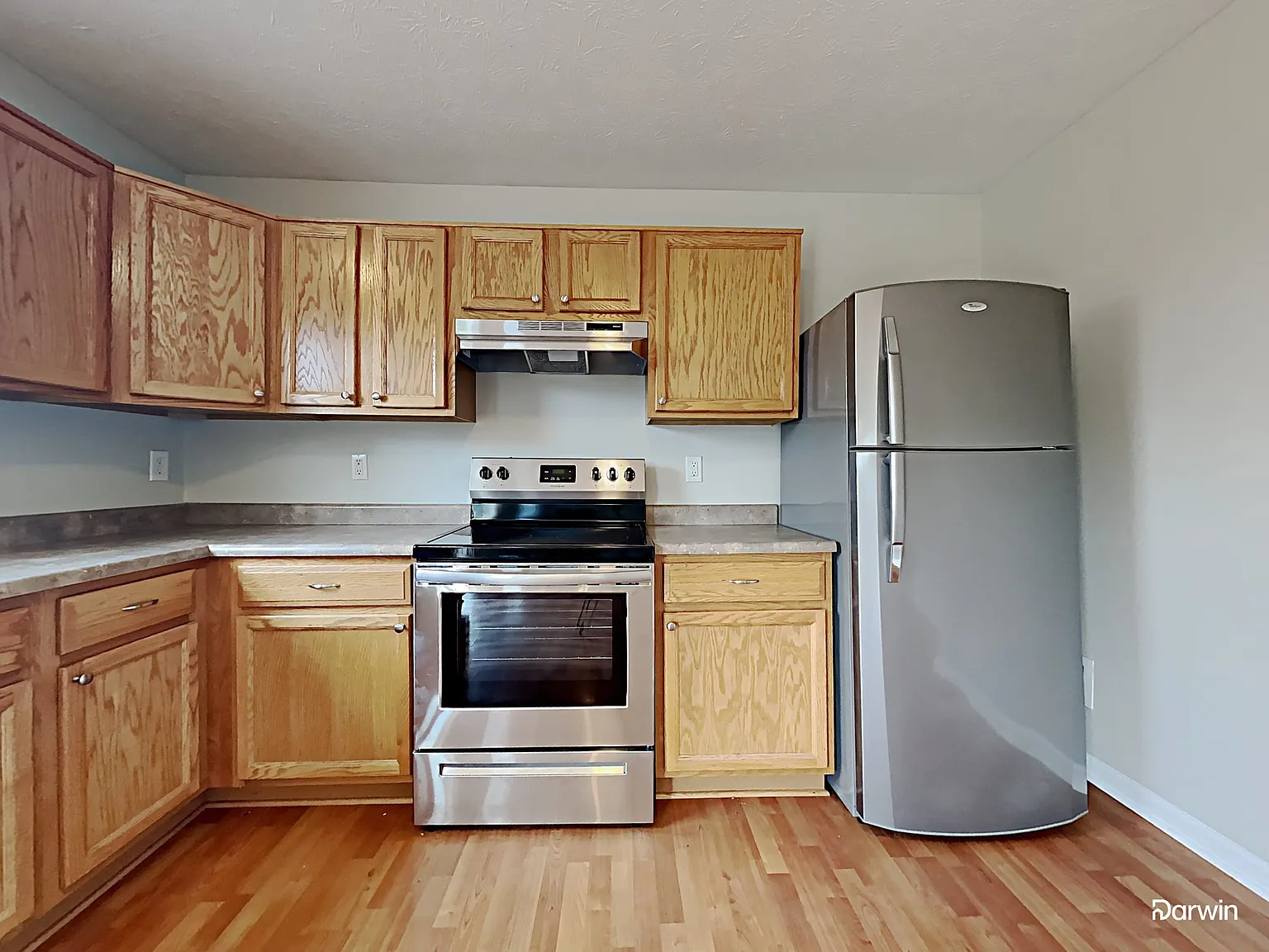 4 bed, 2.5 bath, 2390 sqft, $2,525 — Photo 4