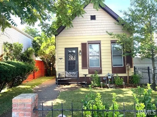 912 W Virginia St, Evansville, IN 47710