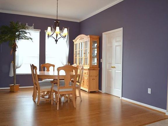 3rd image of 504 Crowned Eagle Ct