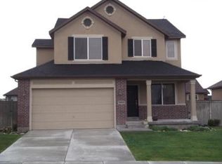 8868 N Franklin Dr, Eagle Mountain, UT 84005