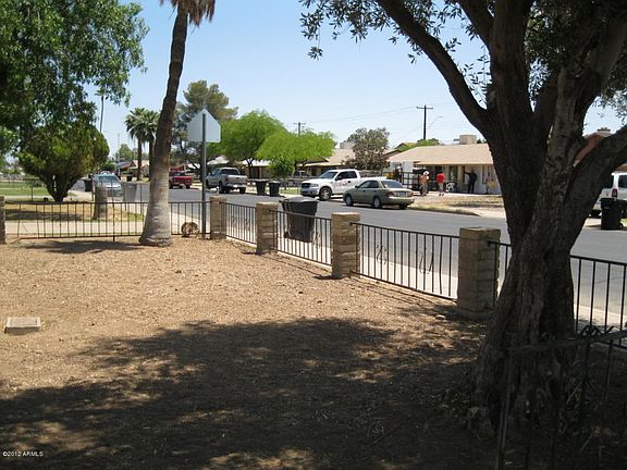 3rd image of 1536 W Pueblo Ave