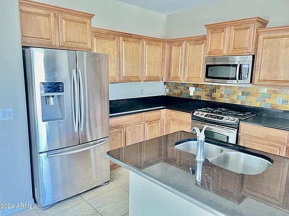 5th image of 3590 N EMERALD CREEK Drive