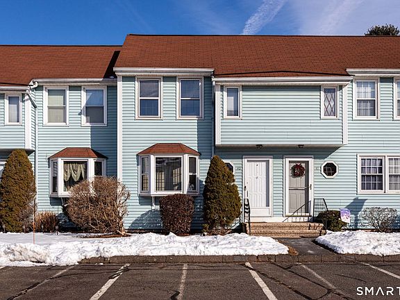 2nd image of 1 Abbott Road #40