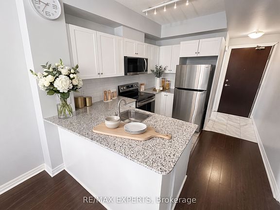 3rd image of 1359 Rathburn Rd E #209