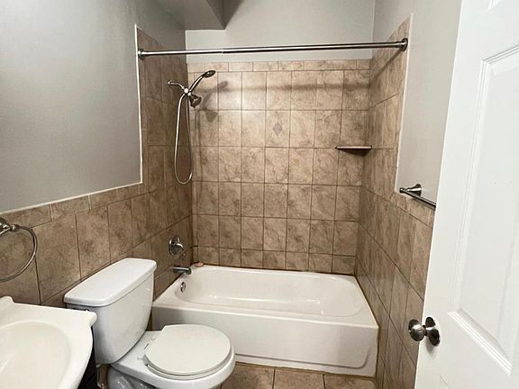4th image of 77 Brookdale Ave APT 1R
