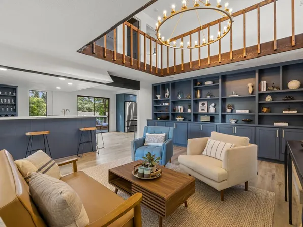 8631 Olivewood Ct, Fair Oaks, CA 95628