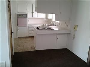 5th image of 139 E Marshall Blvd