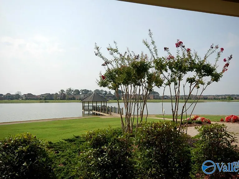 5 Atherton Cir — Photo 48