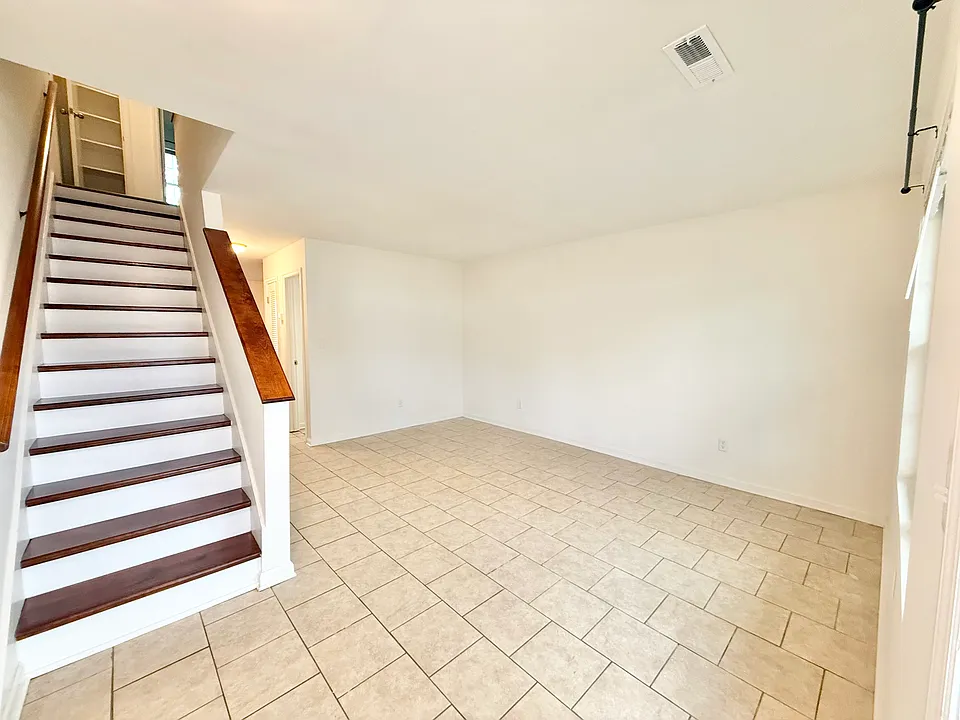 Living Room / Entry - 1st Floor