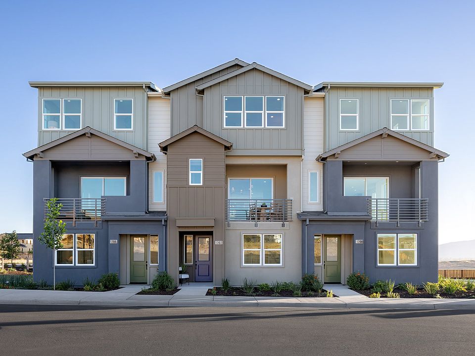 Jasmine at Francis Ranch by Trumark Homes I Dublin, CA I TH Residence 1 Model