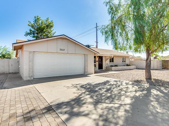 3rd image of 3827 W Palmaire Dr