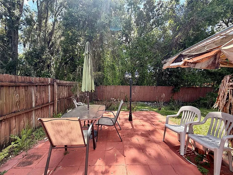 1762 Grey Fox Dr — Photo 16