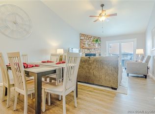 31331 Northshore Dr APT B208, Rocky Mount, MO 65072